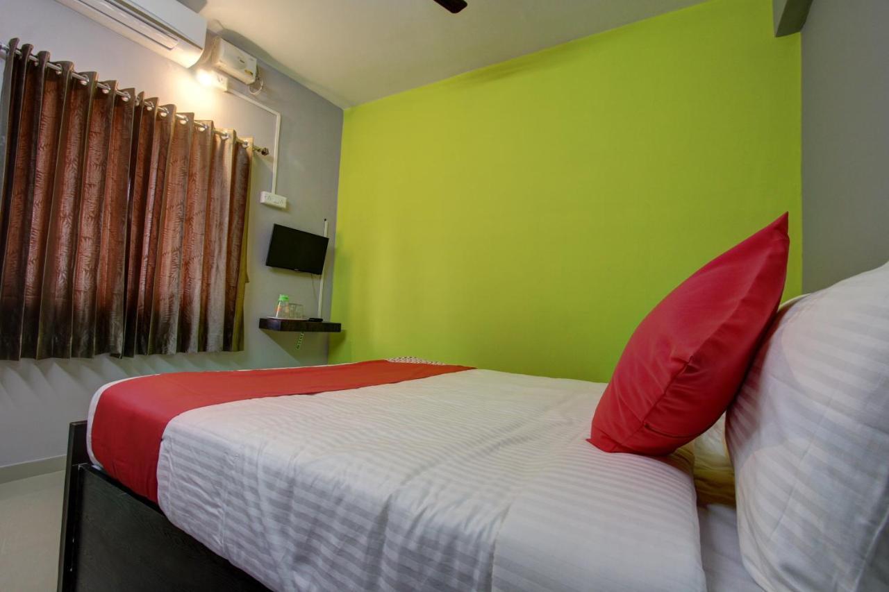 Hotel Oyo 30971 Gm Grande Mudukarai Exteriér fotografie