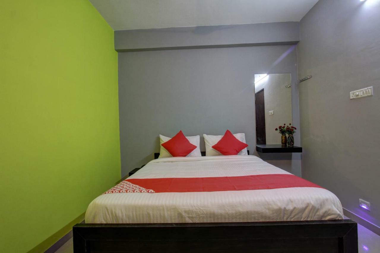 Hotel Oyo 30971 Gm Grande Mudukarai Exteriér fotografie